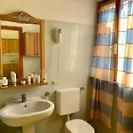 Terme Isola D'elba Srl 公寓式酒店