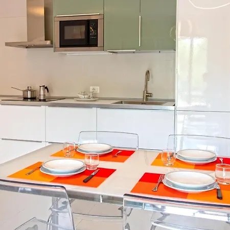Terme Isola D'elba Srl מלון דירות פורטופראיו