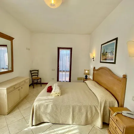 Terme Isola D'elba Srl شقة فندقية 3*