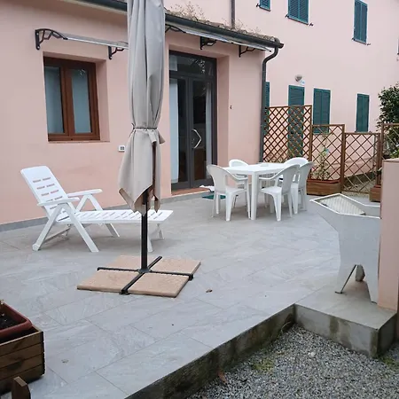 Terme Isola D'elba Srl شقة فندقية بورتوفيرّايو