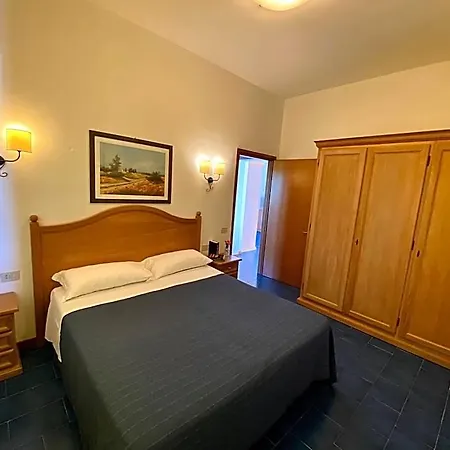 Terme Isola D'elba Srl شقة فندقية 3*